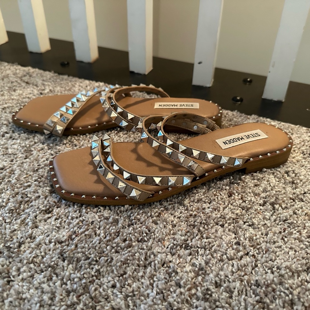 Steve Madden Tan Studded Sandals
